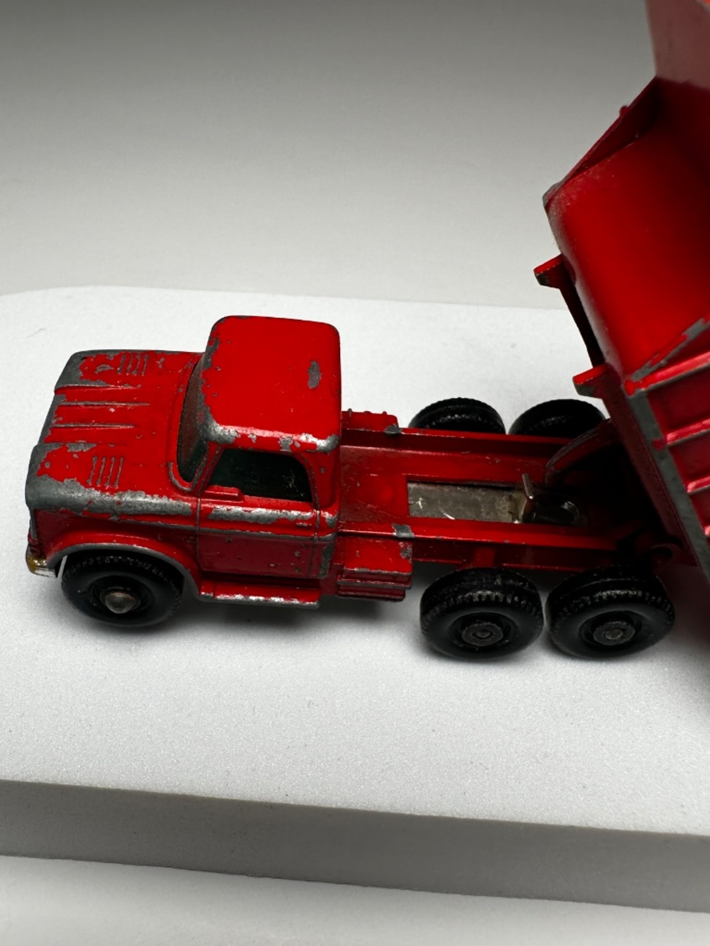 Vintage 1966 Matchbox Lesney No. 48 Dodge Dumper Truck Made in England - Picture 2 of 9